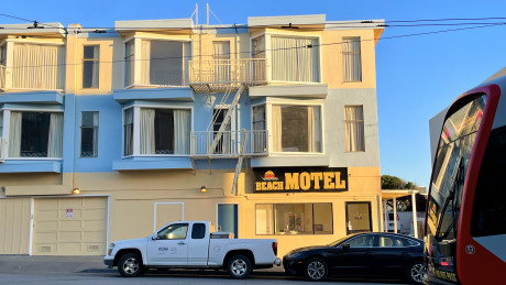 Beach Motel - Exterior